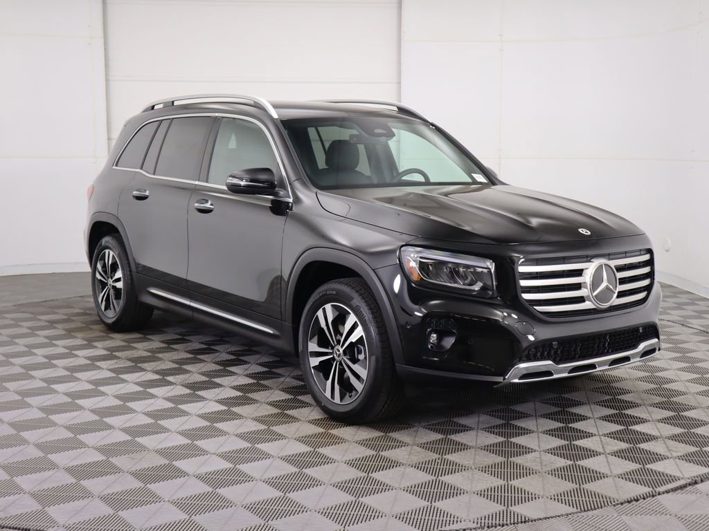 Certified 2025 Mercedes-Benz GLB 250 image 3