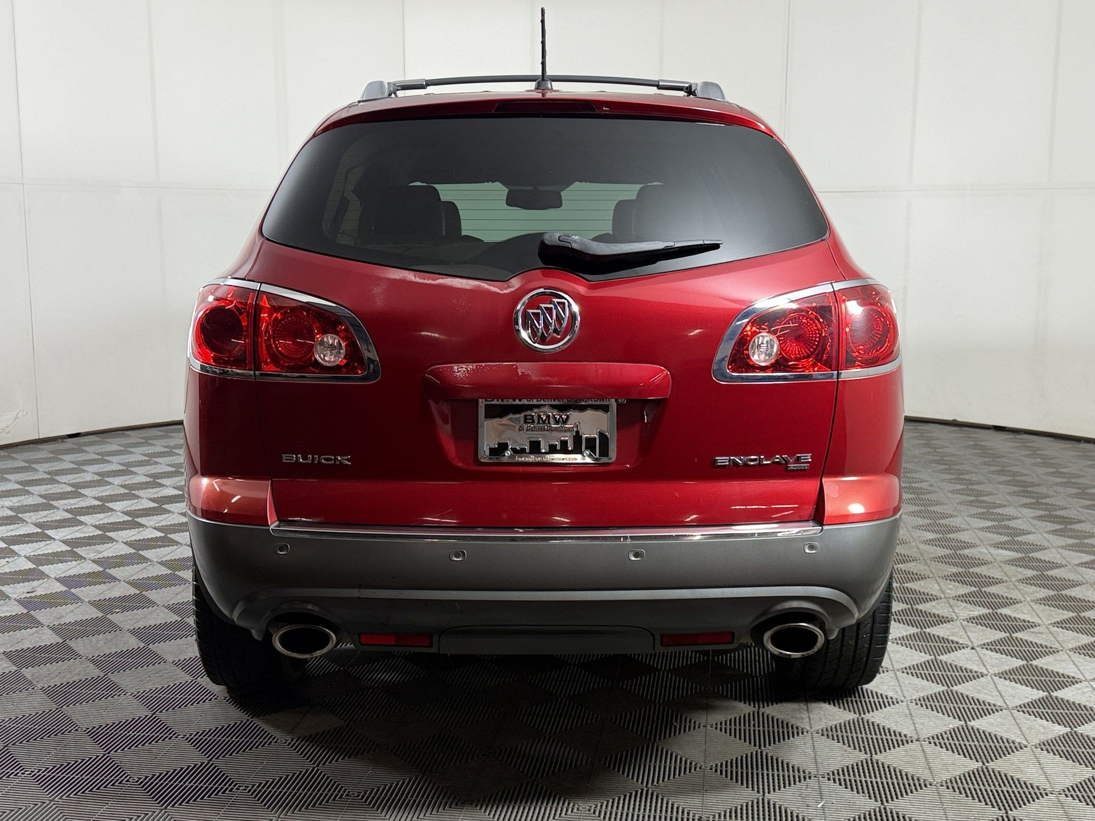 Used 2012 Buick Enclave Leather AWD/4WD image 10