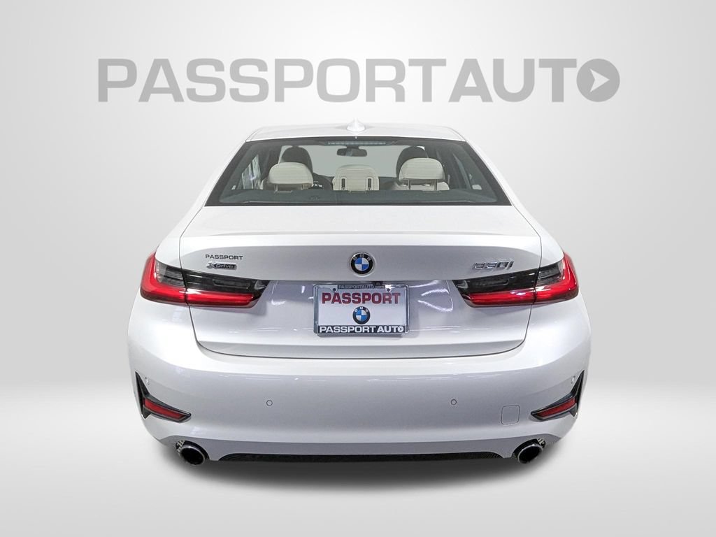 Used 2021 BMW 330i xDrive Sedan AWD/4WD image 6
