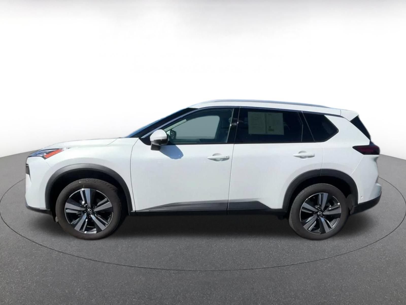Used 2026 Nissan Rogue SL AWD/4WD image 7