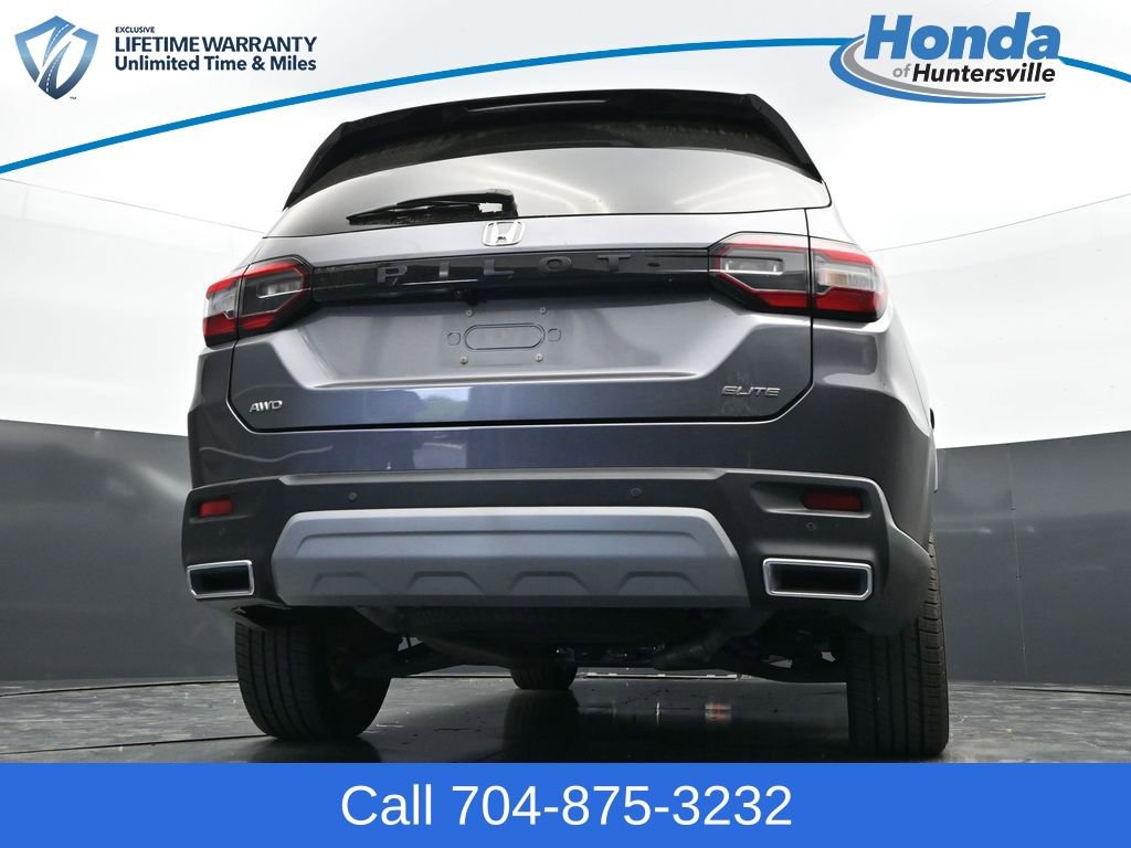Used 2023 Honda Pilot Elite image 28