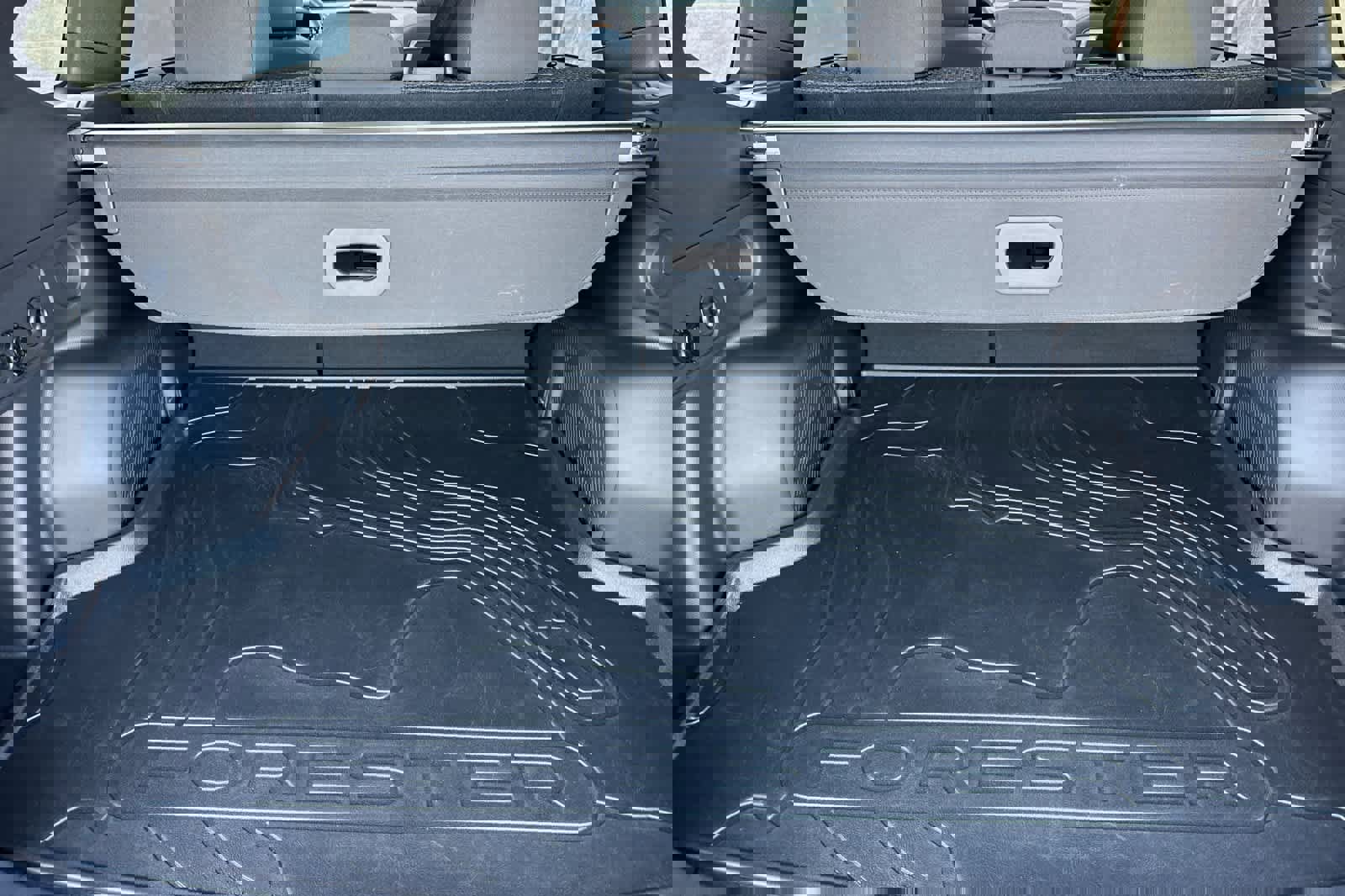 Used 2025 Subaru Forester Premium w/ Convenience Package #1 image 14