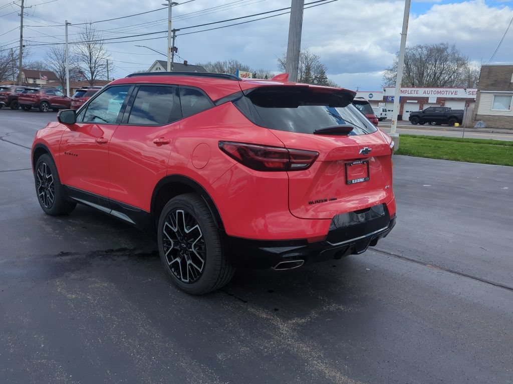 Certified 2023 Chevrolet Blazer RS w/ Enhanced Convenience Package AWD/4WD image 7