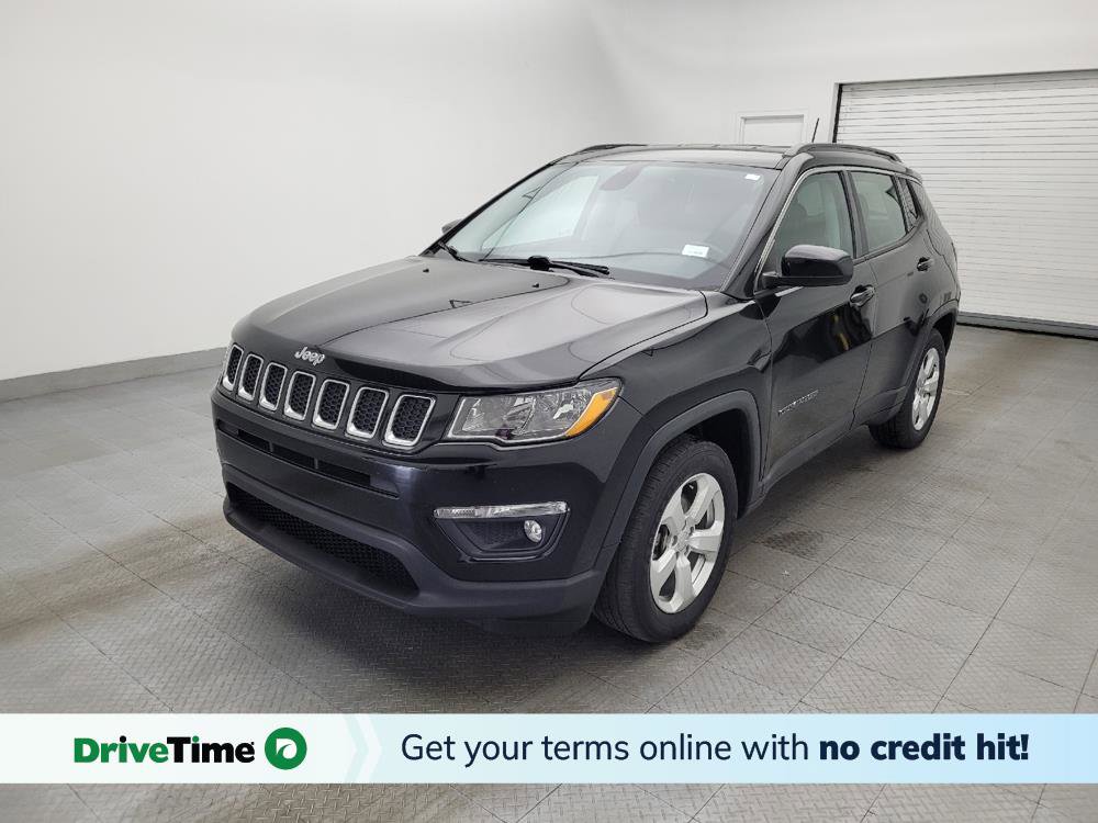 Used 2019 Jeep Compass Latitude image 1