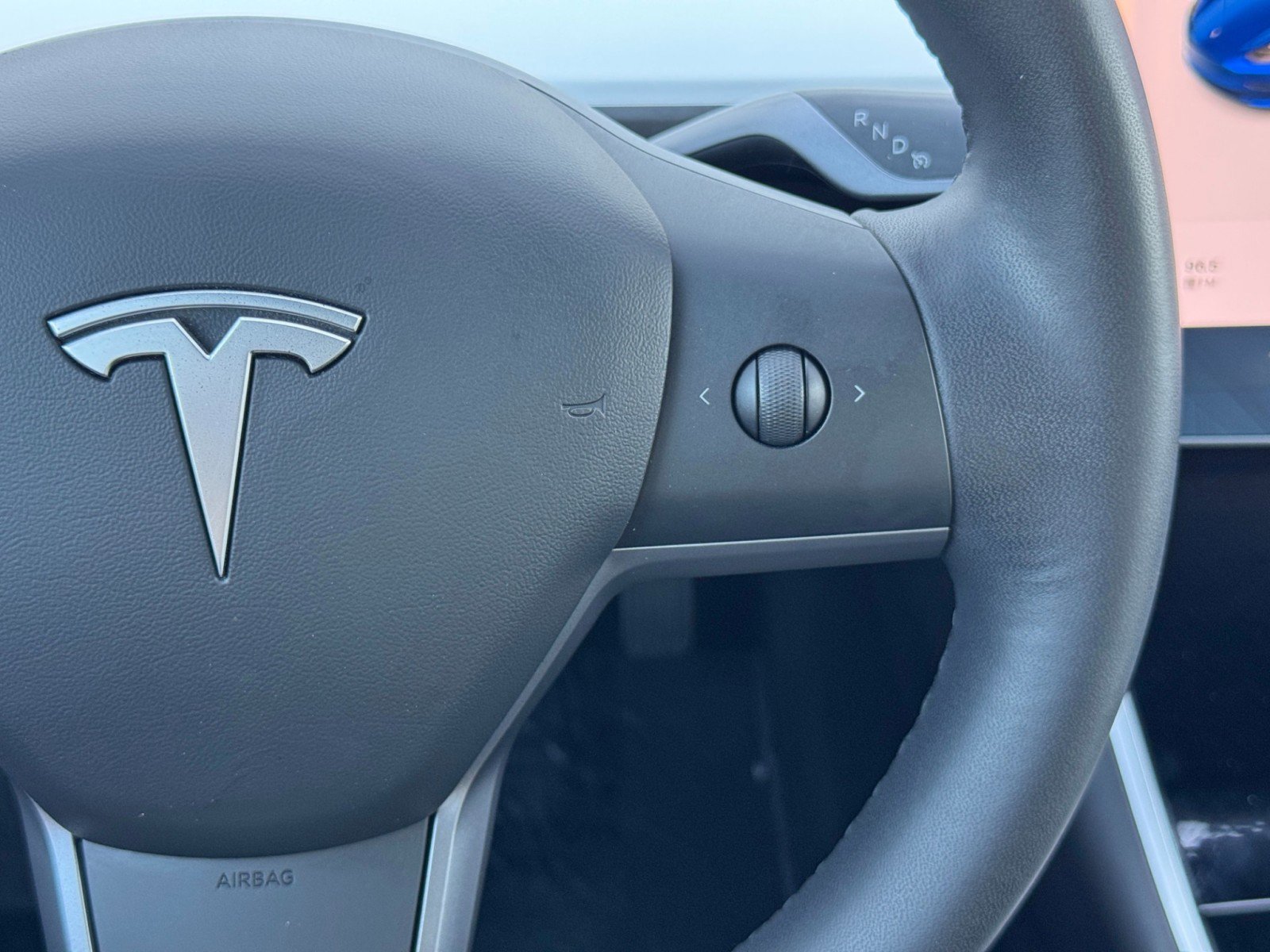 Used 2019 Tesla Model 3 Long Range image 19