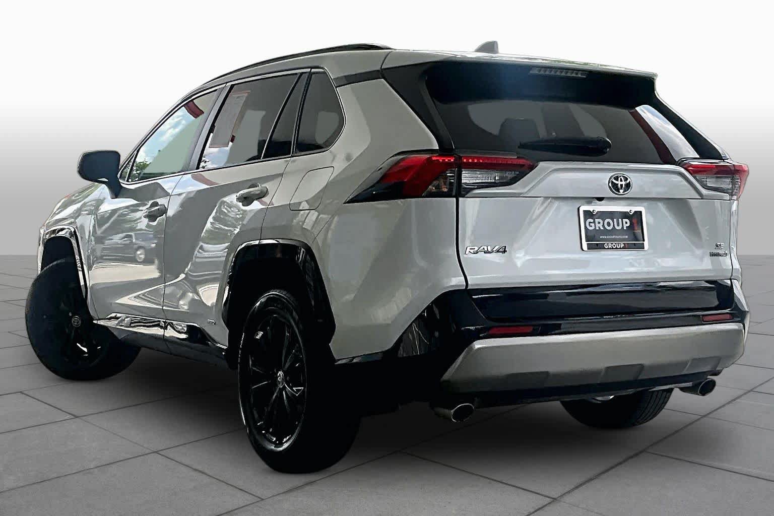 Certified 2023 Toyota RAV4 SE w/ Convenience Package AWD/4WD image 12