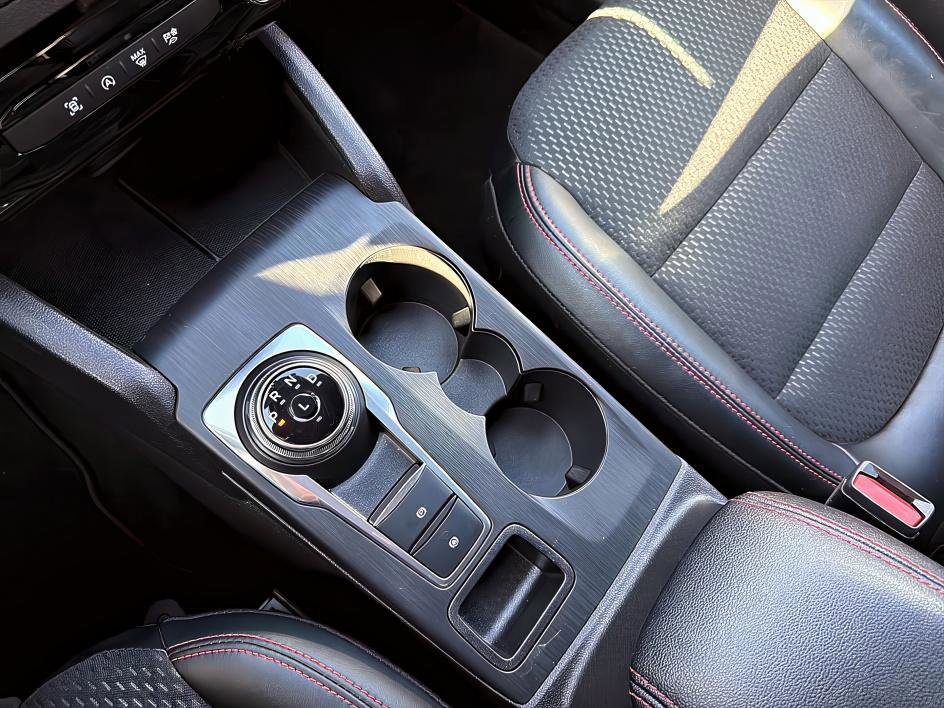 Used 2025 Ford Escape ST-Line w/ Tech Pack #1 image 18