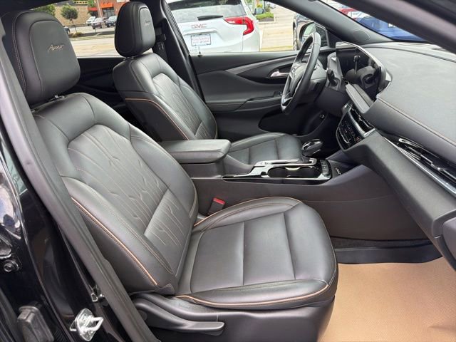 Used 2025 Buick Envista Avenir FWD image 20