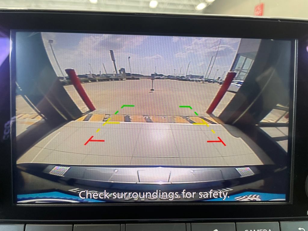 Certified 2024 Nissan Rogue SV FWD image 8