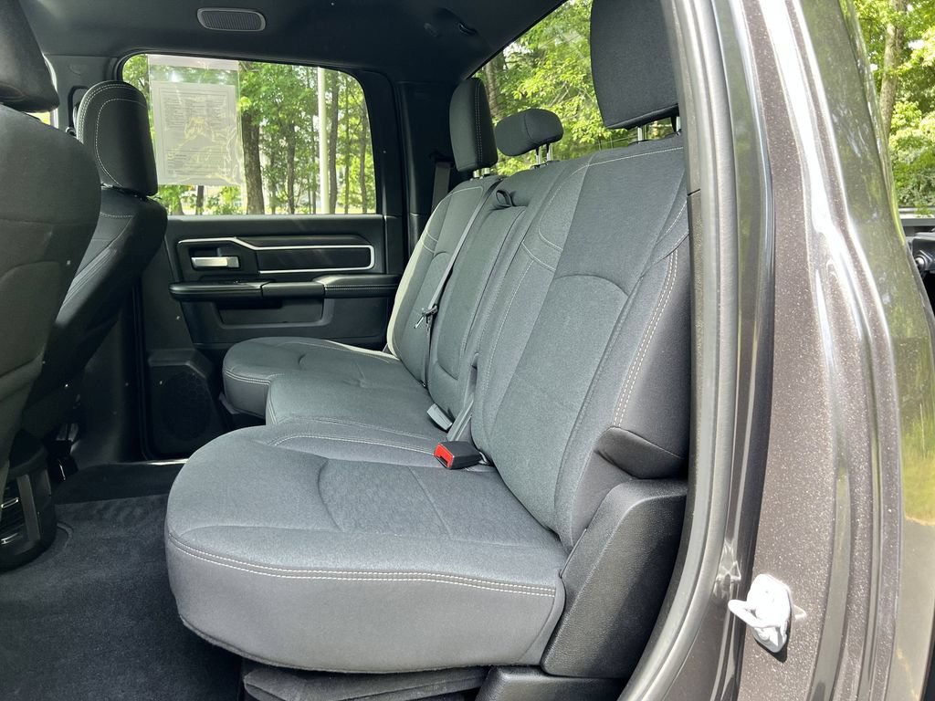 Certified 2025 RAM 2500 Big Horn AWD/4WD image 18