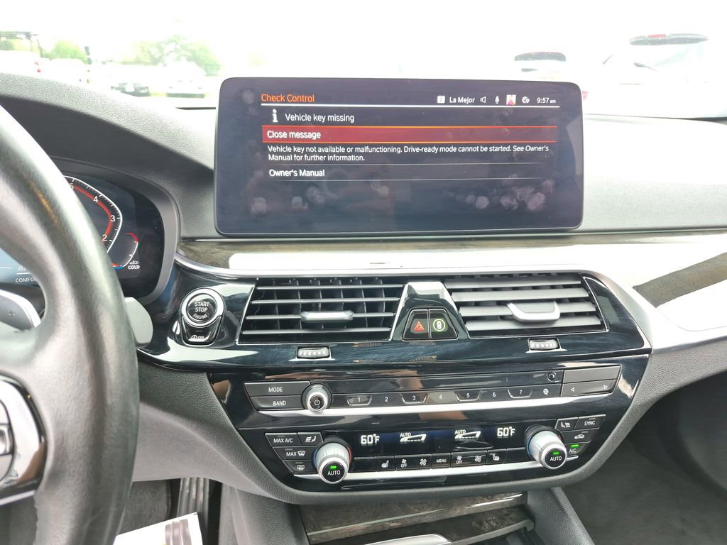 Used 2021 BMW 530i xDrive w/ Premium Package image 16