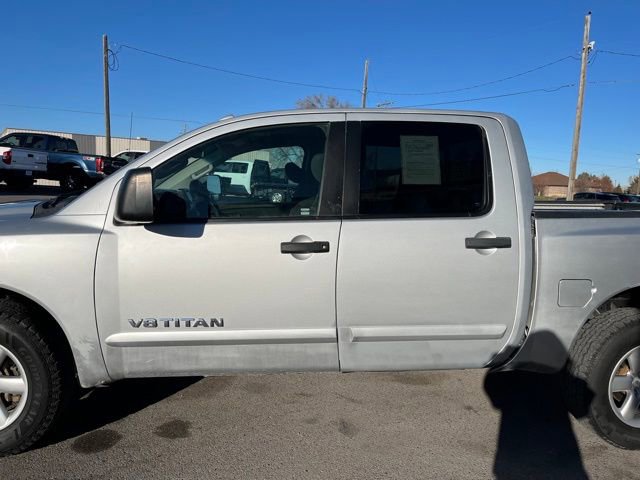 Used 2015 Nissan Titan S AWD/4WD image 5