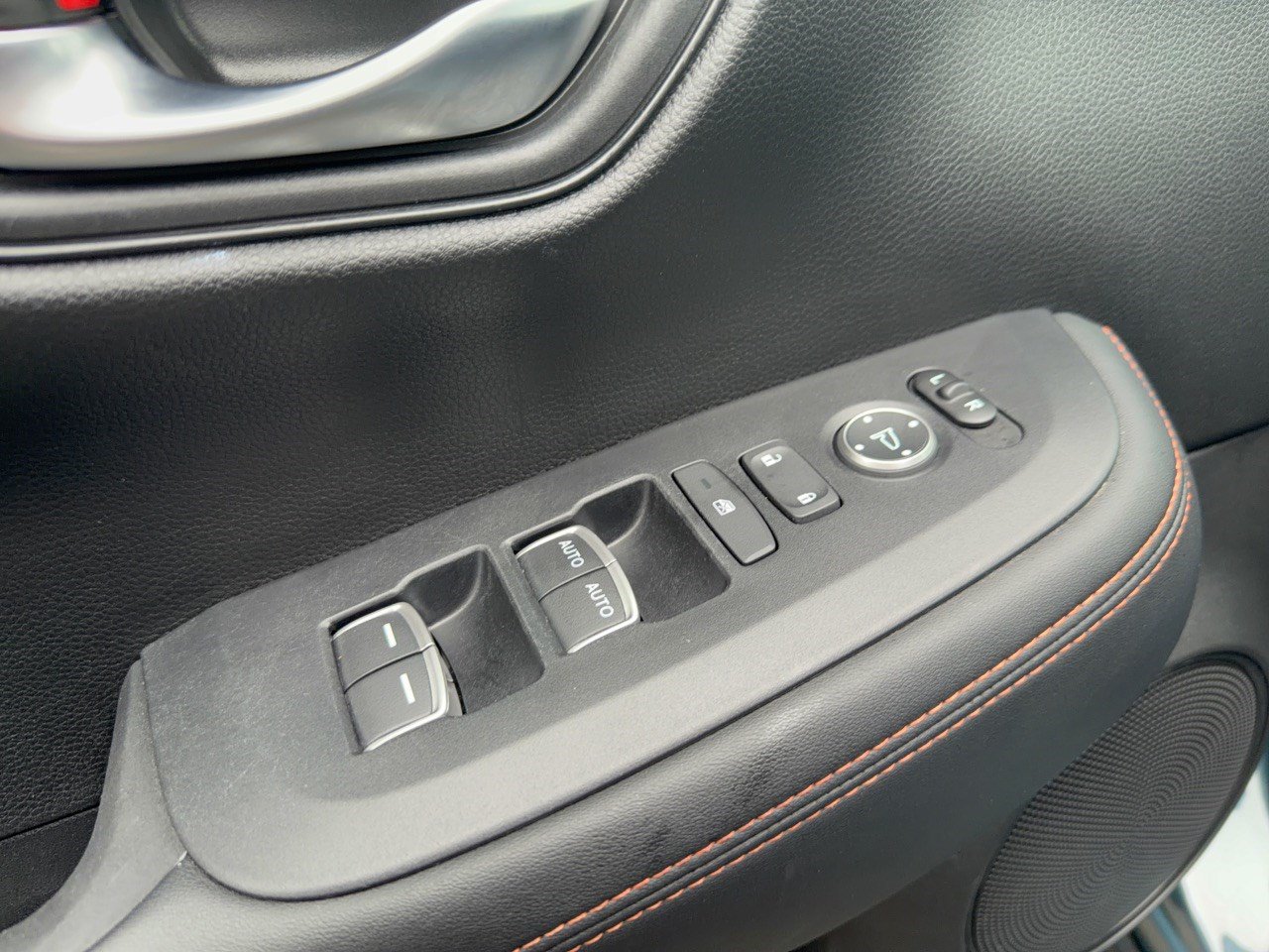 Certified 2024 Honda HR-V Sport image 15