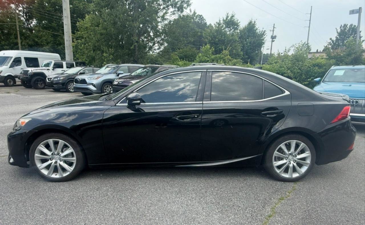 Used 2015 Lexus IS 250 RWD image 4