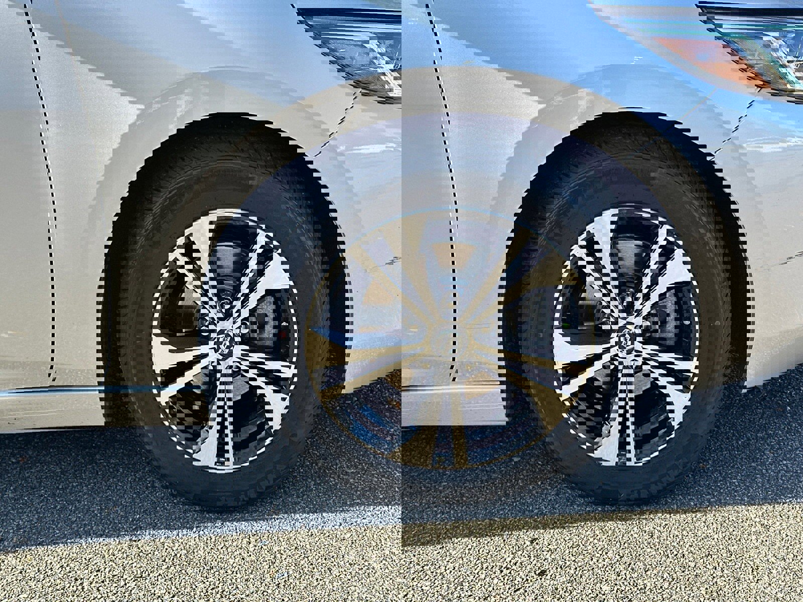 Used 2023 Nissan Sentra SV image 12