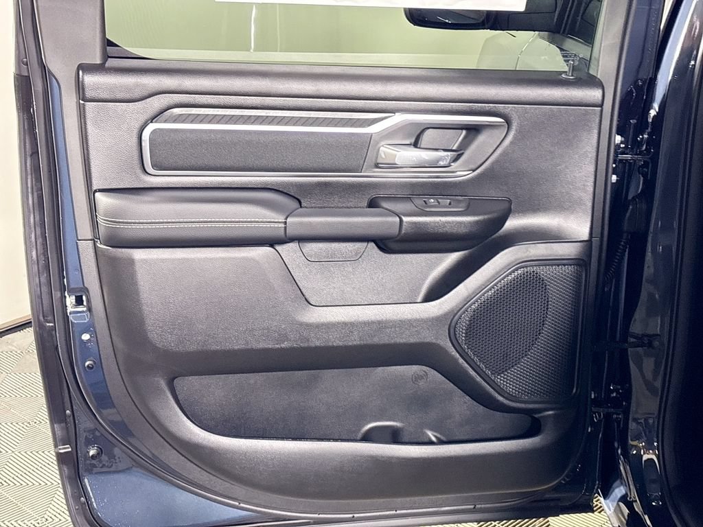 New 2026 RAM 1500 Big Horn AWD/4WD image 18