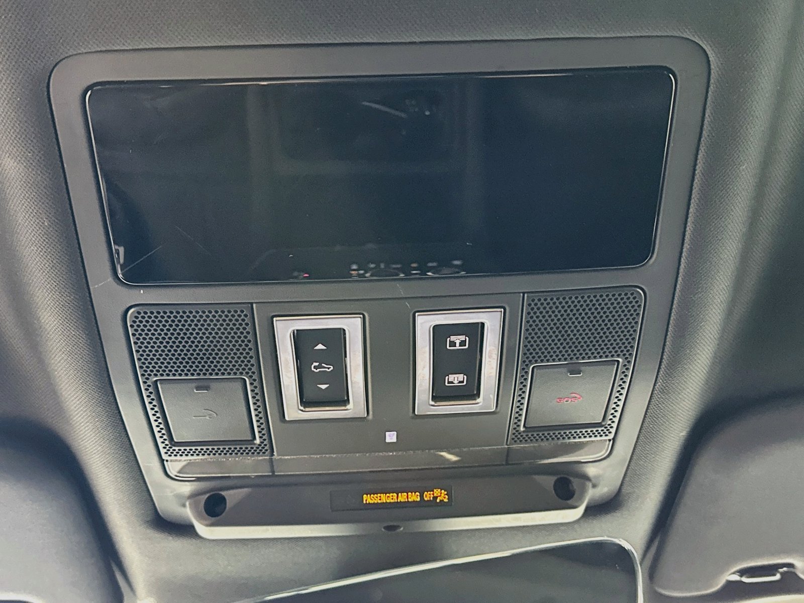 Used 2024 Land Rover Defender 130 S AWD/4WD image 31