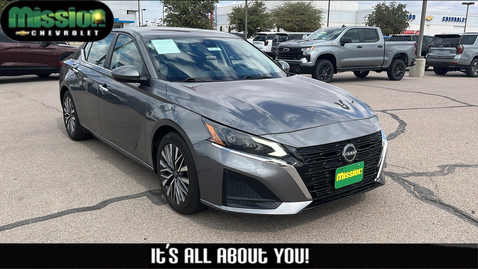 Used 2023 Nissan Altima 2.5 SV image 1