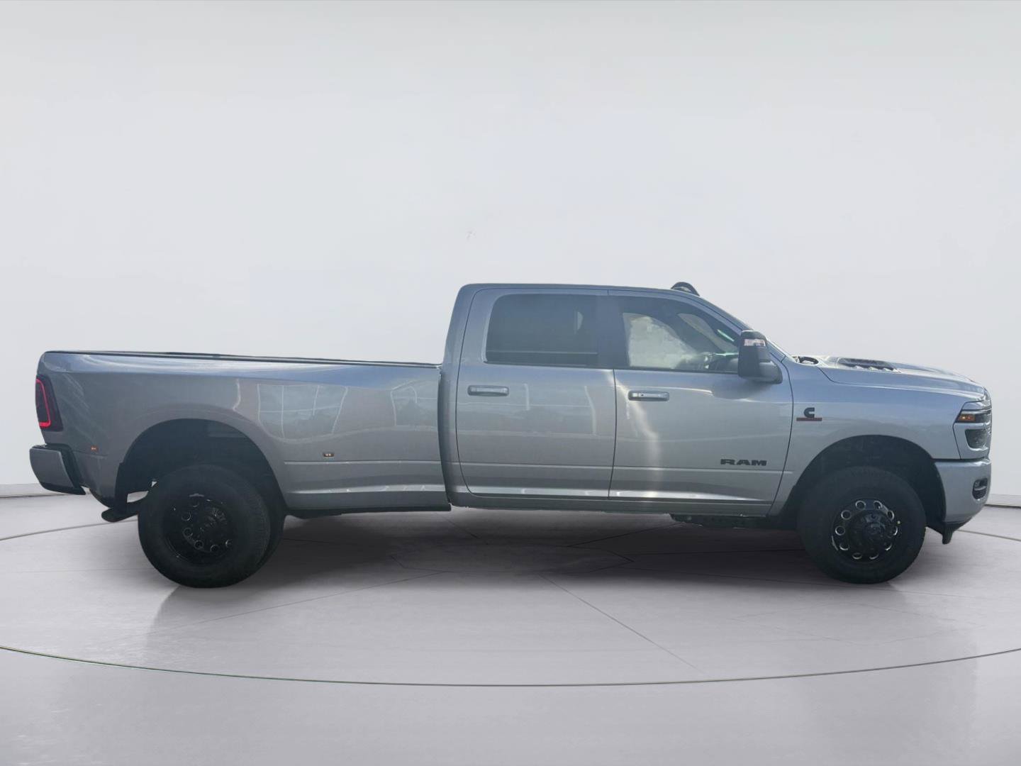 New 2026 RAM 3500 Laramie w/ Night Edition AWD/4WD image 6