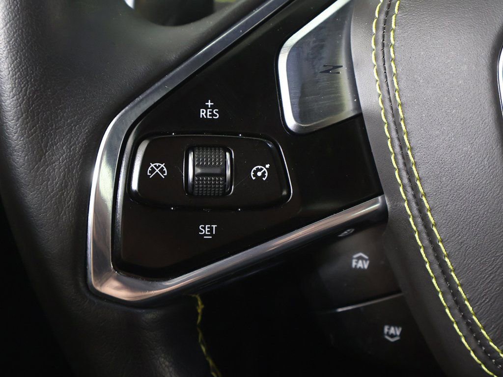 Used 2021 Chevrolet Corvette Stingray Premium Conv w/ 3LT image 40