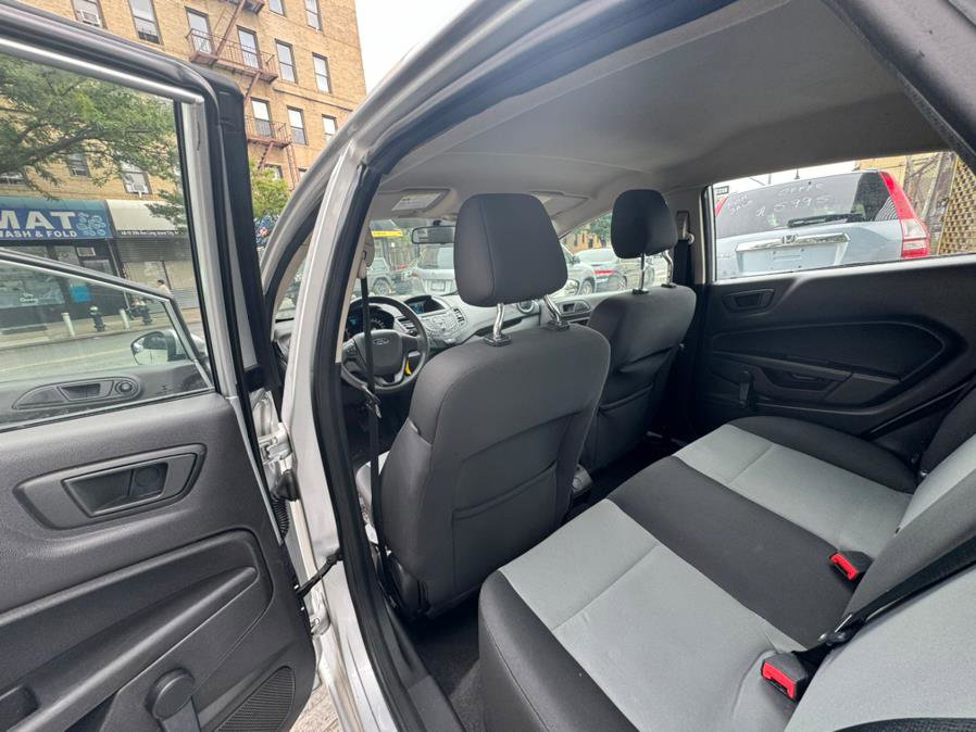 Used 2017 Ford Fiesta S image 11