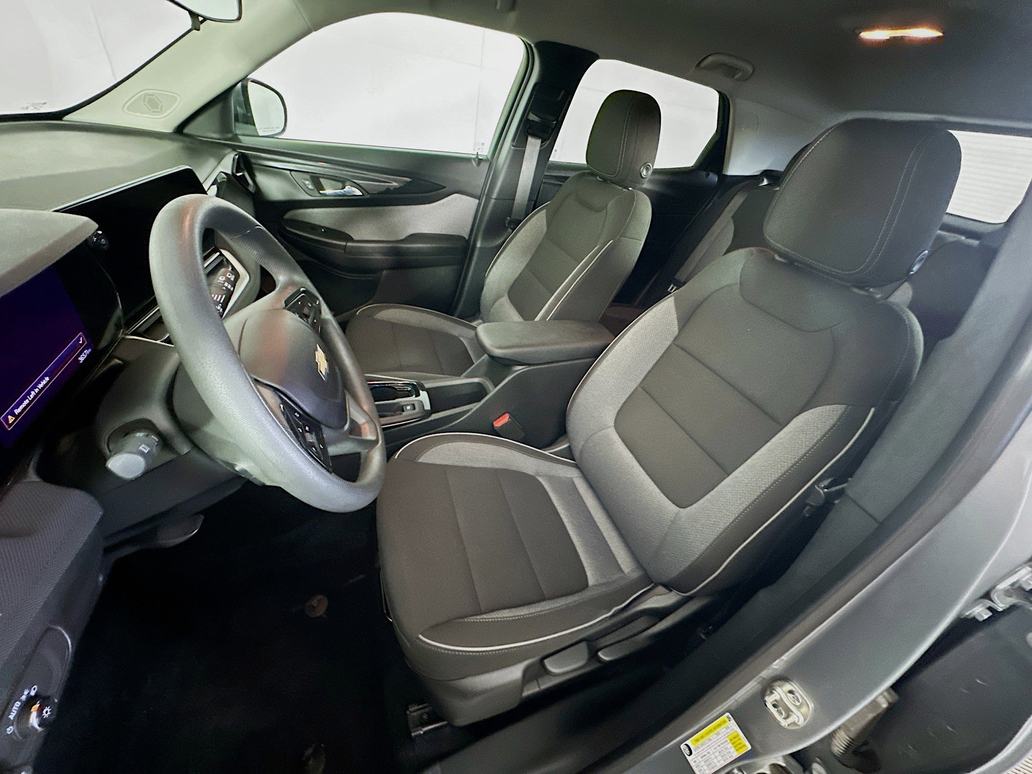 Used 2025 Chevrolet TrailBlazer LT image 13