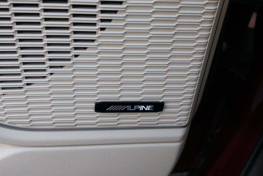 Used 2022 Jeep Grand Cherokee L Limited AWD/4WD image 38