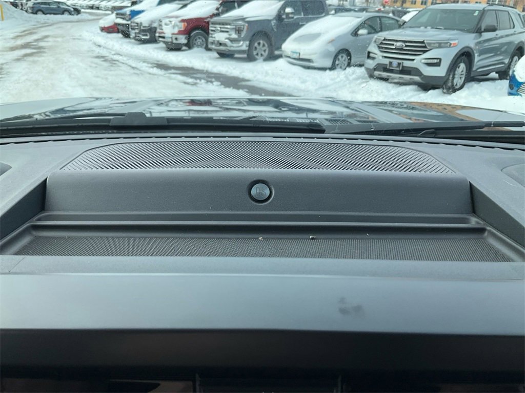Used 2025 Ford F150 Lariat w/ Equipment Group 501A Mid image 30