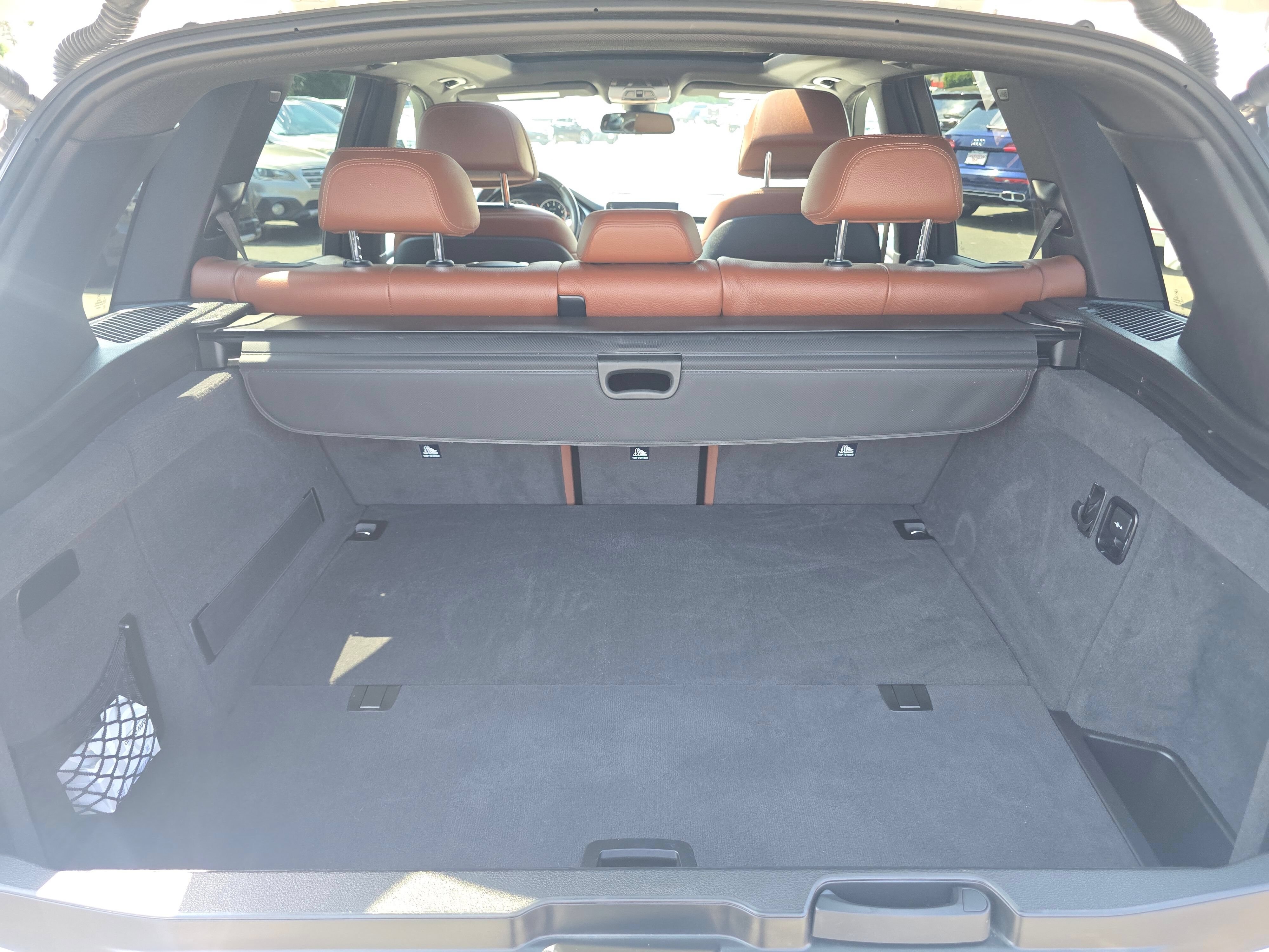 Used 2017 BMW X5 xDrive40e w/ Premium Package AWD/4WD image 14