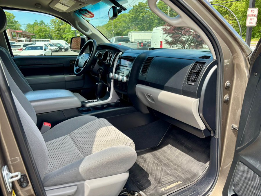 Used 2012 Toyota Tundra 4x4 Double Cab w/ TRD Off-Road Pkg image 13