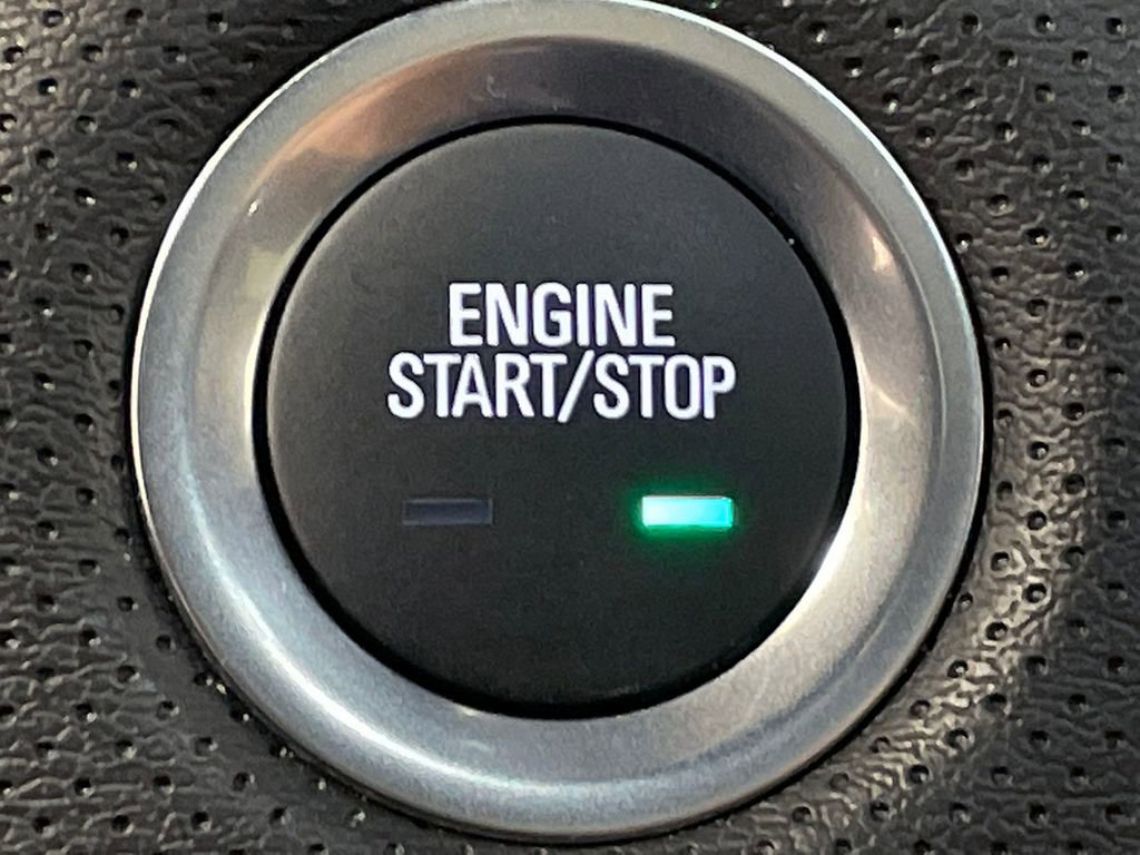 Used 2025 Cadillac XT5 Premium Luxury image 29