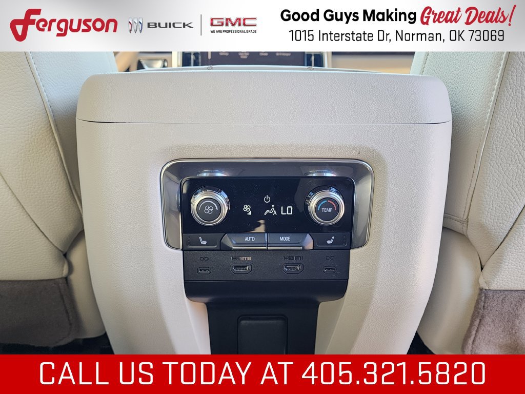 New 2026 GMC Yukon Denali w/ Denali Reserve Package AWD/4WD image 56