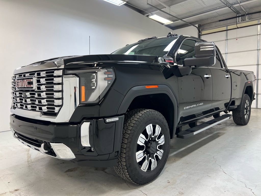 New 2026 GMC Sierra 3500 Denali w/ Snow Plow Prep/Camper Package image 11