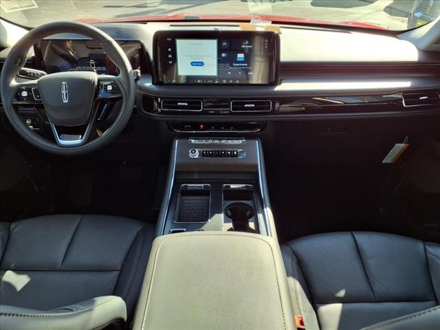 New 2025 Lincoln Aviator Reserve w/ Illumination Package image 6