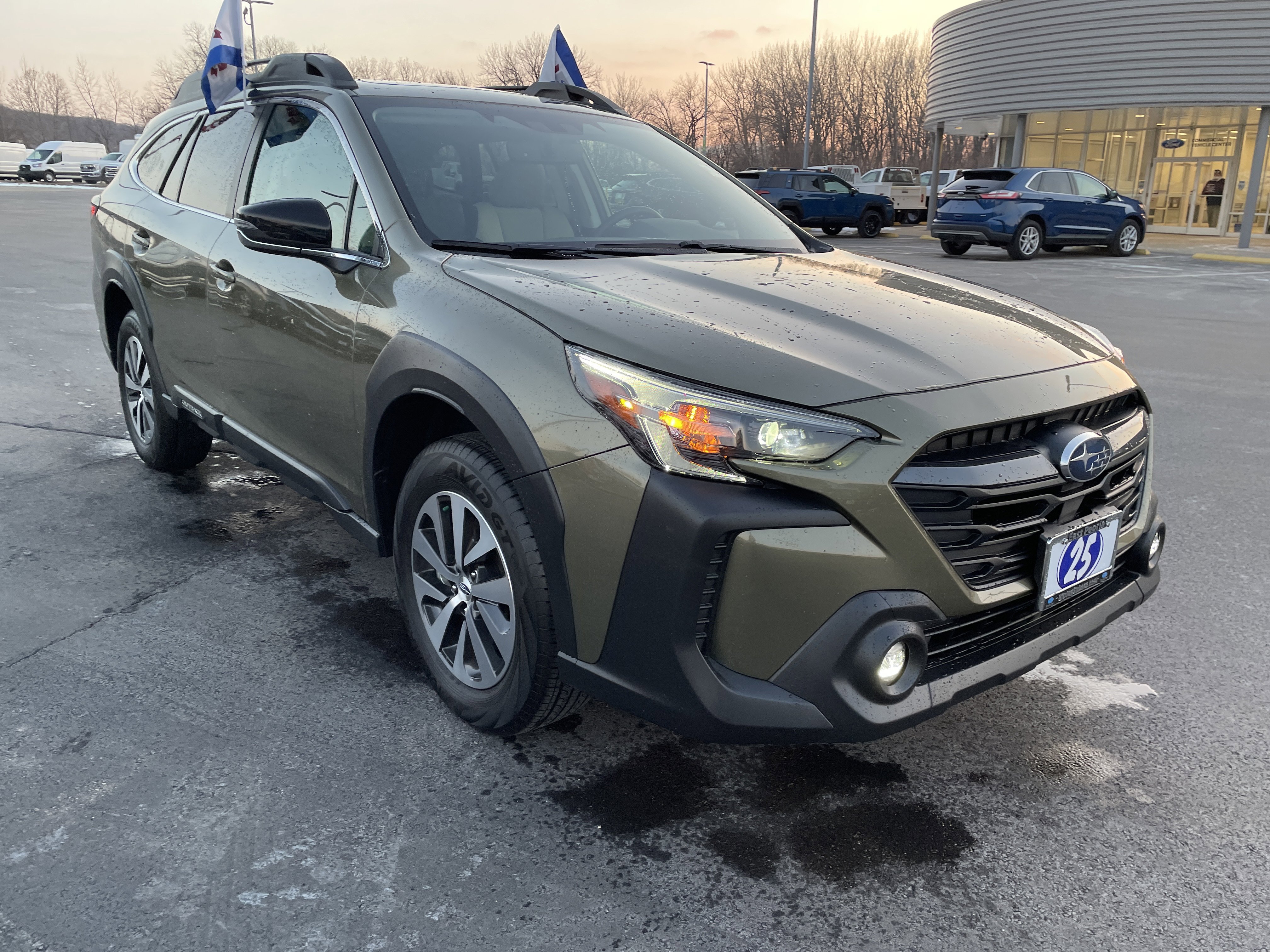 Certified 2025 Subaru Outback Premium image 7