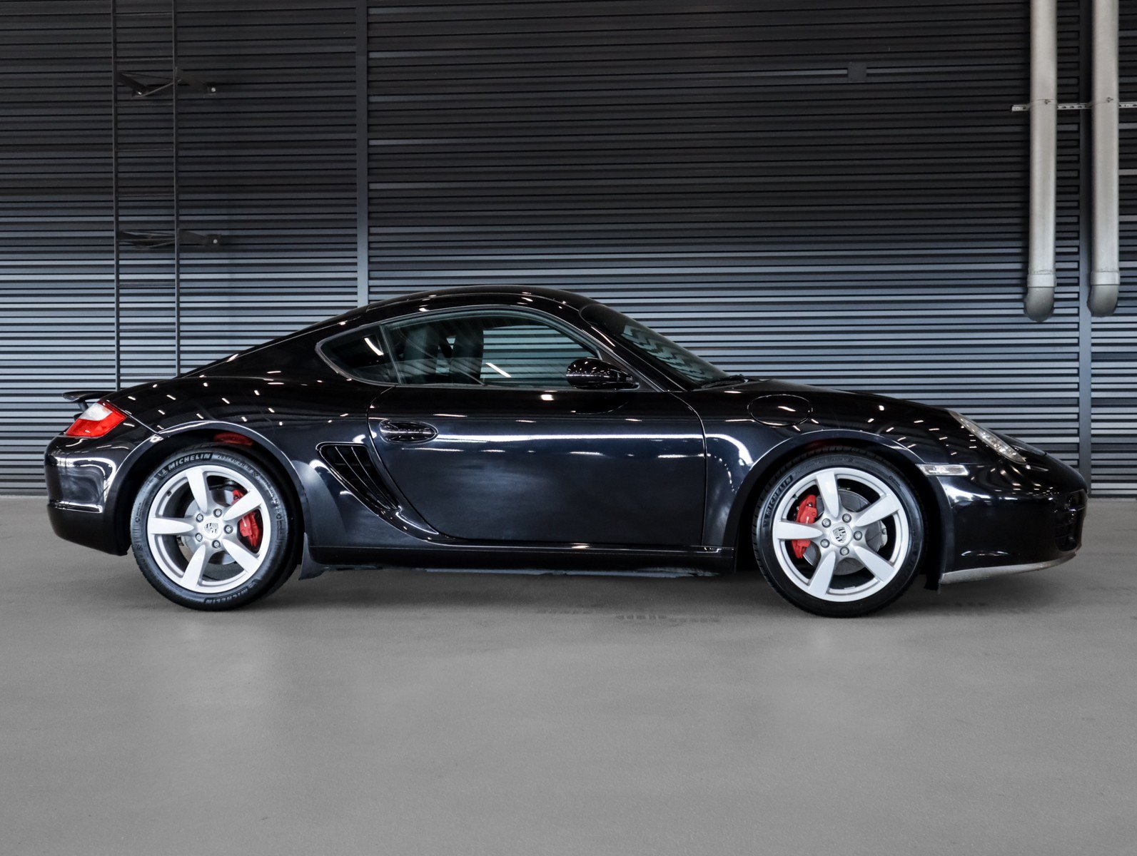 Used 2006 Porsche Cayman S RWD image 10