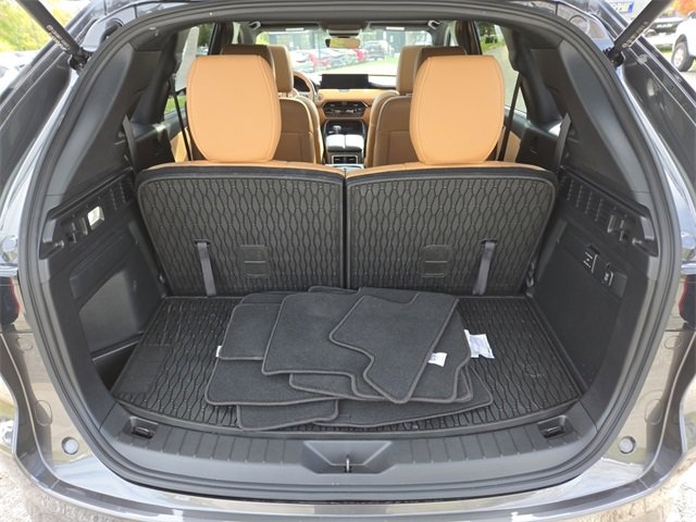 Certified 2025 MAZDA CX-90 3.3 Turbo S w/ Premium Plus image 17