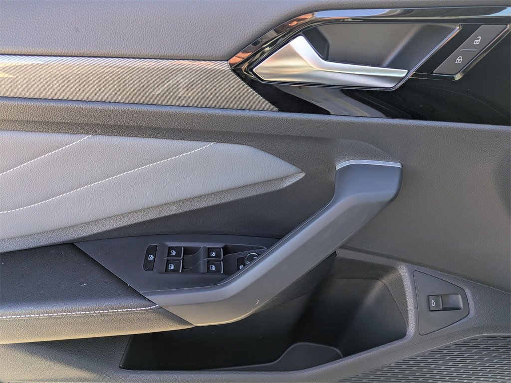 New 2026 Volkswagen Jetta SEL image 10