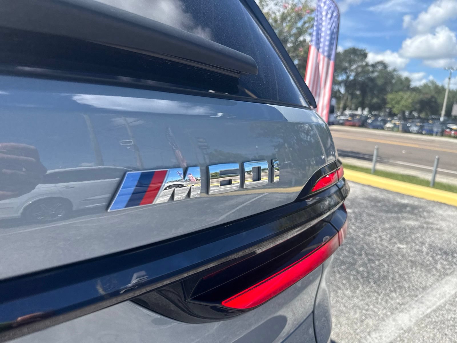 Used 2025 BMW X7 M60i AWD/4WD image 6