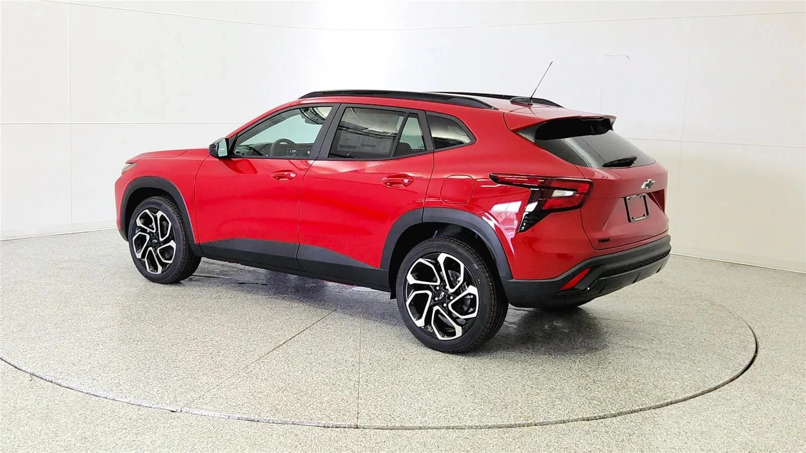 New 2026 Chevrolet Trax RS w/ Driver Confidence Package FWD image 5