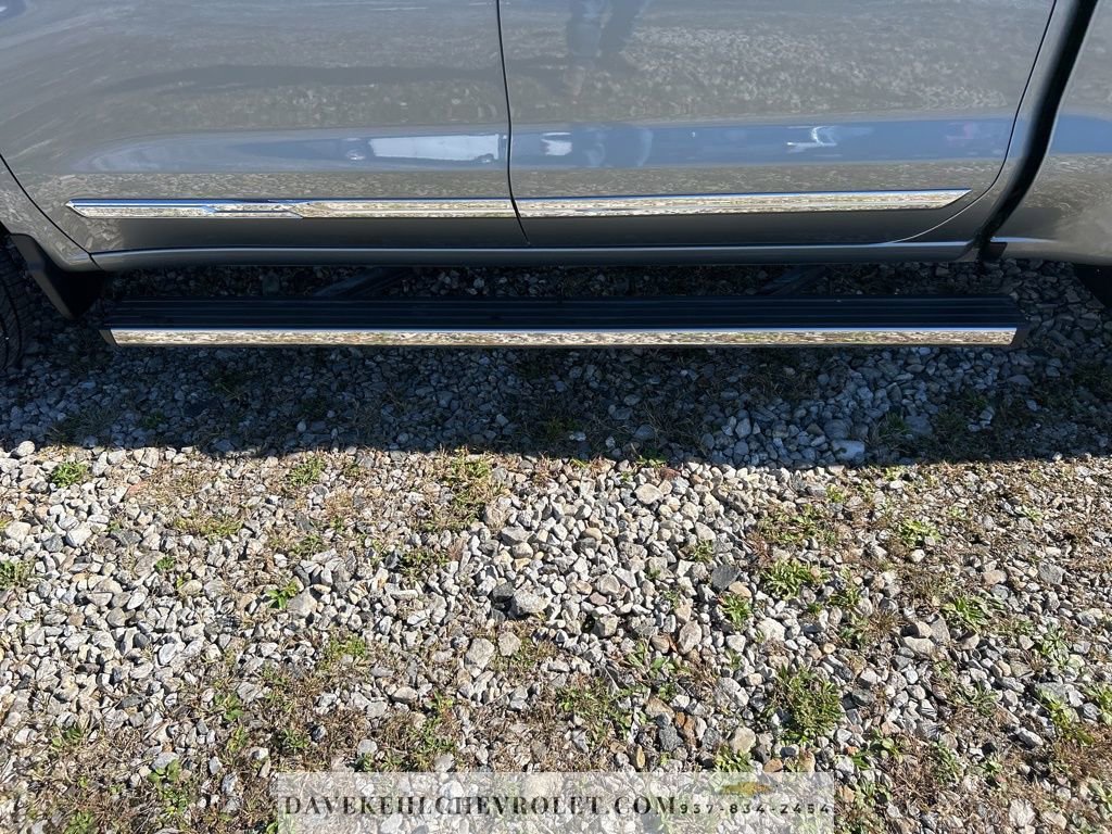 Certified 2025 Chevrolet Silverado 1500 High Country image 38