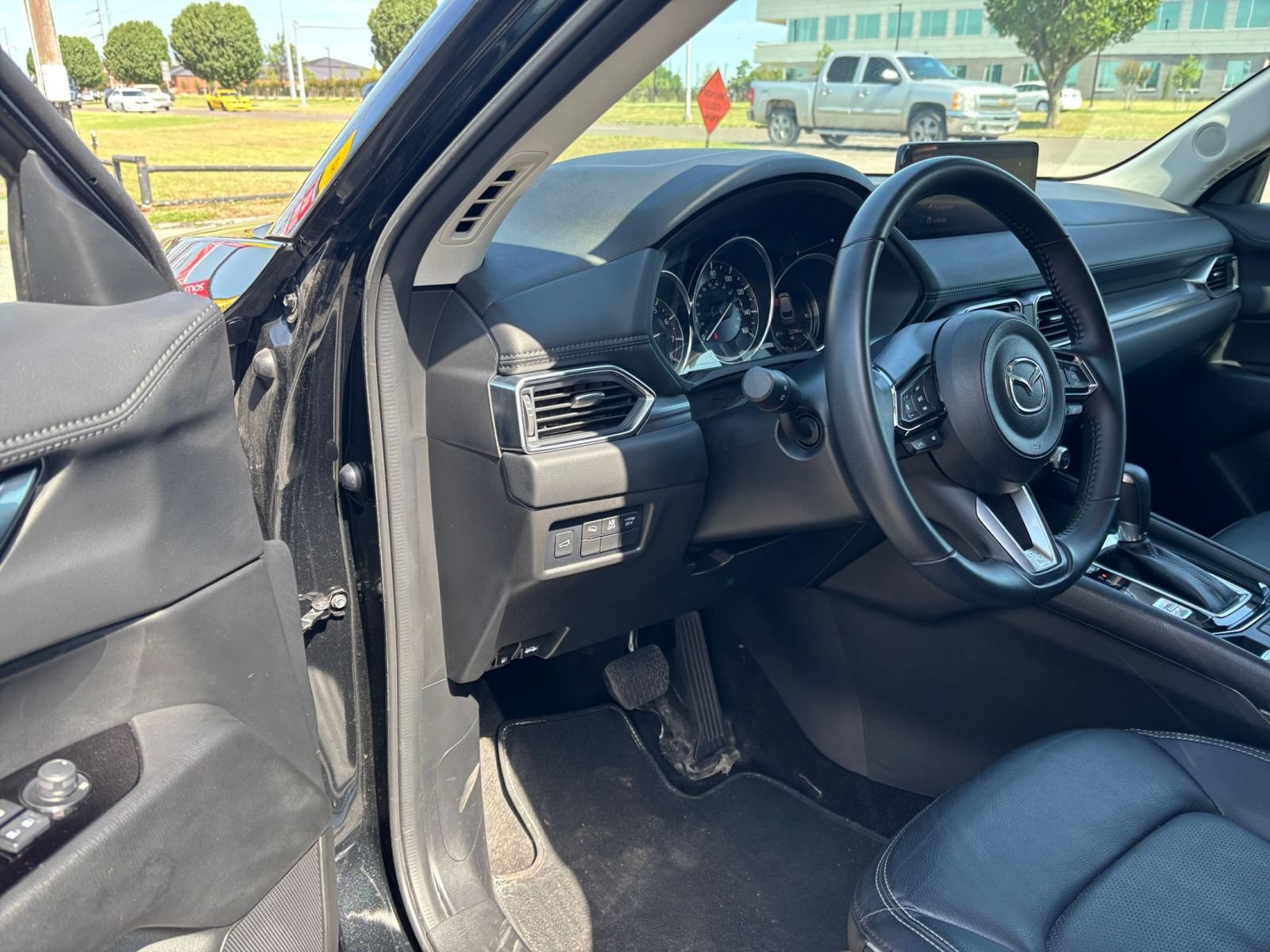 Used 2025 MAZDA CX-5 AWD 2.5 S w/ Preferred Package image 35