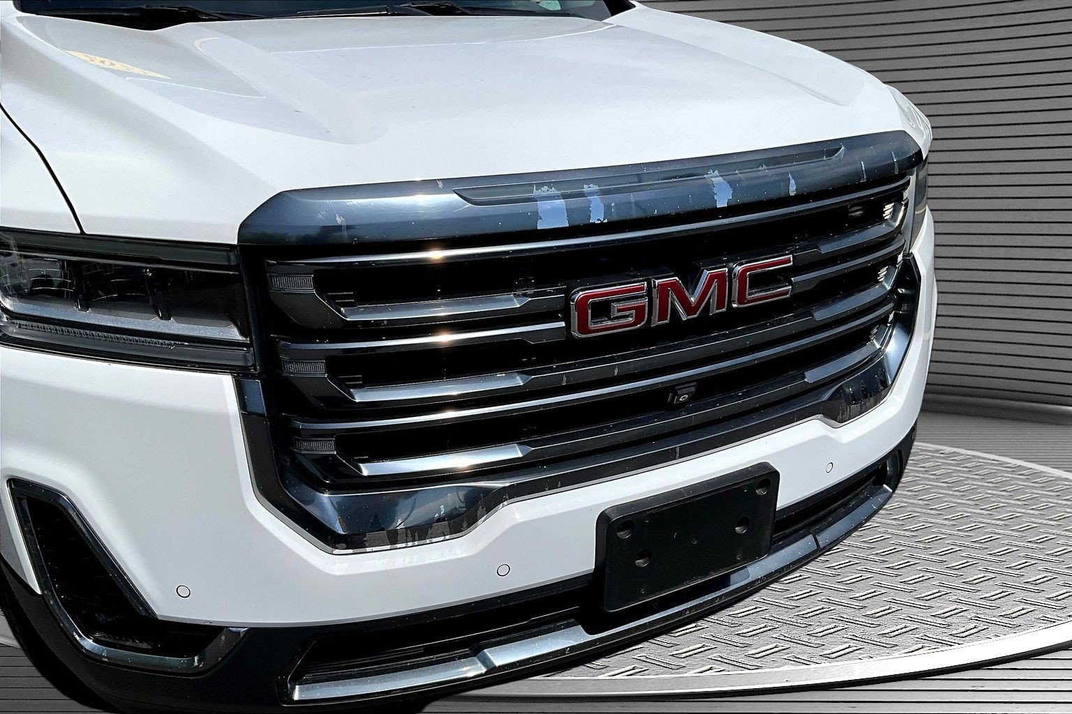 Used 2022 GMC Acadia AT4 w/ Technology Package AWD/4WD image 24