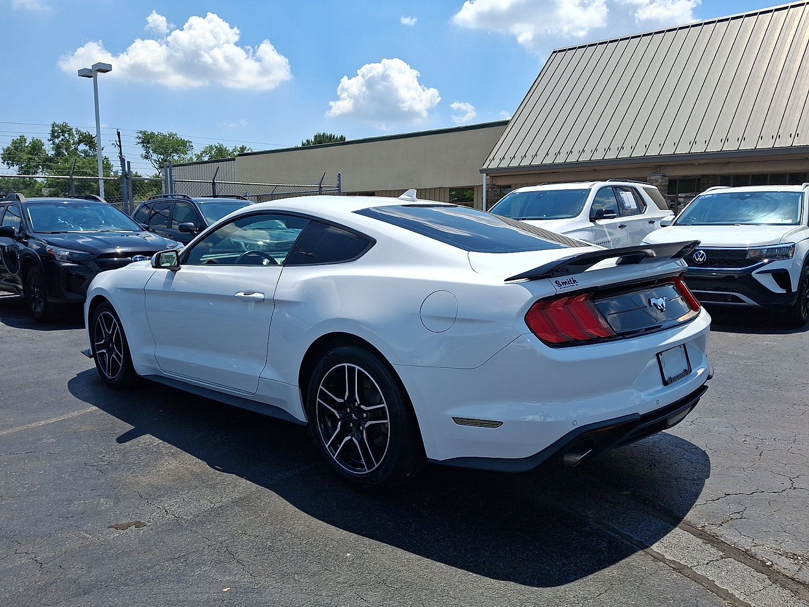 Used 2022 Ford Mustang Premium RWD image 4
