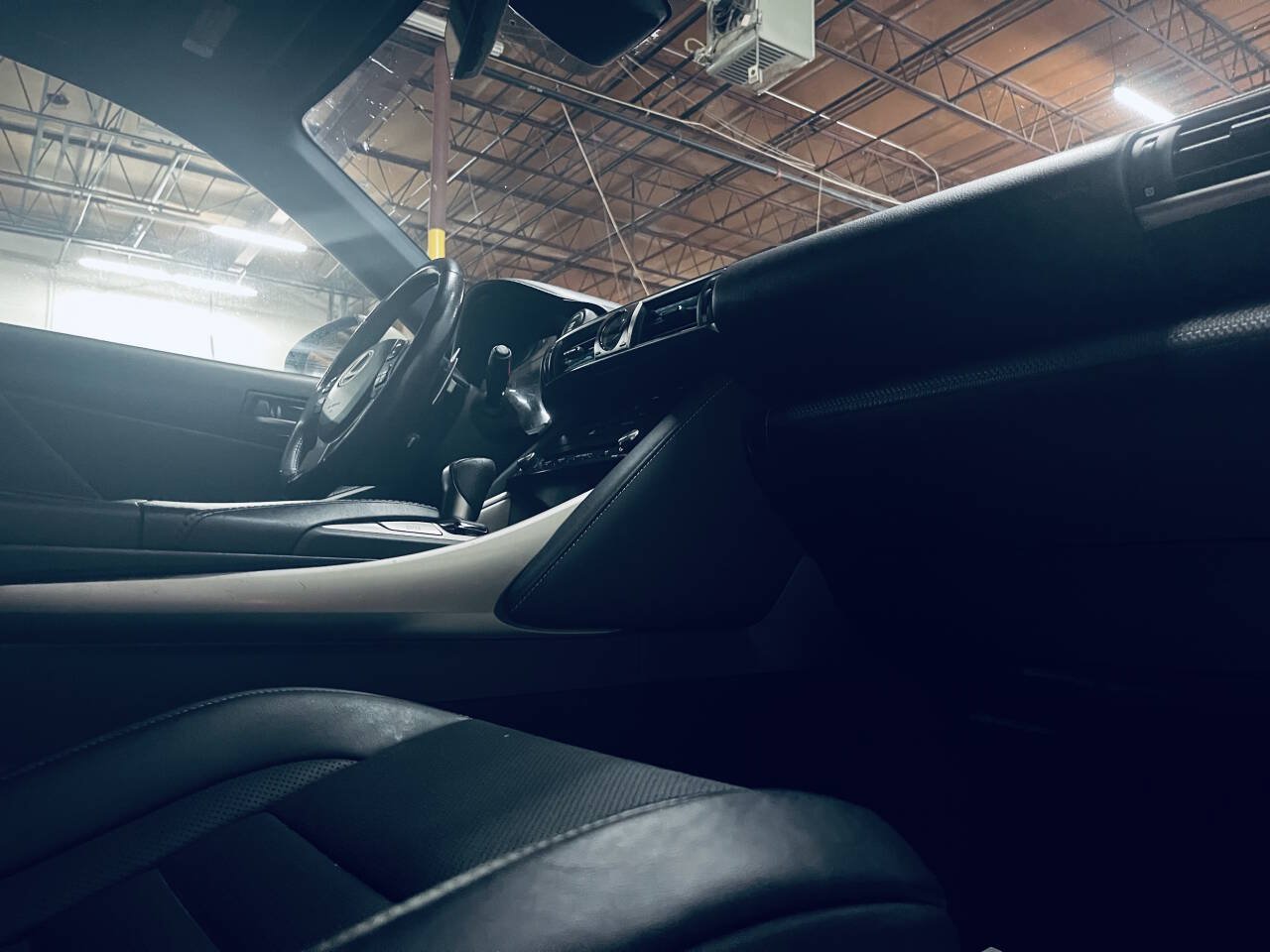 Used 2018 Lexus IS 300 F Sport RWD image 23
