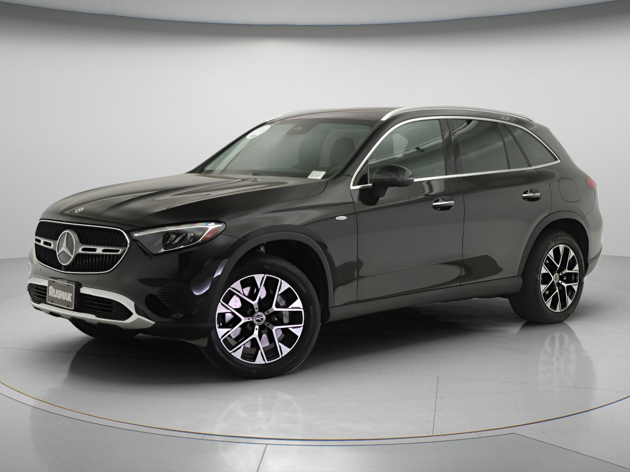 Certified 2025 Mercedes-Benz GLC 350e 4MATIC image 3