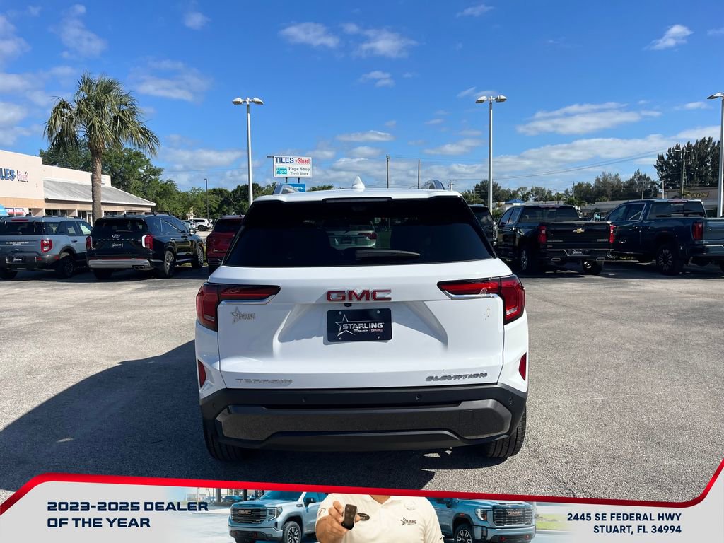 New 2026 GMC Terrain Elevation w/ Elevation Premium Package FWD image 6