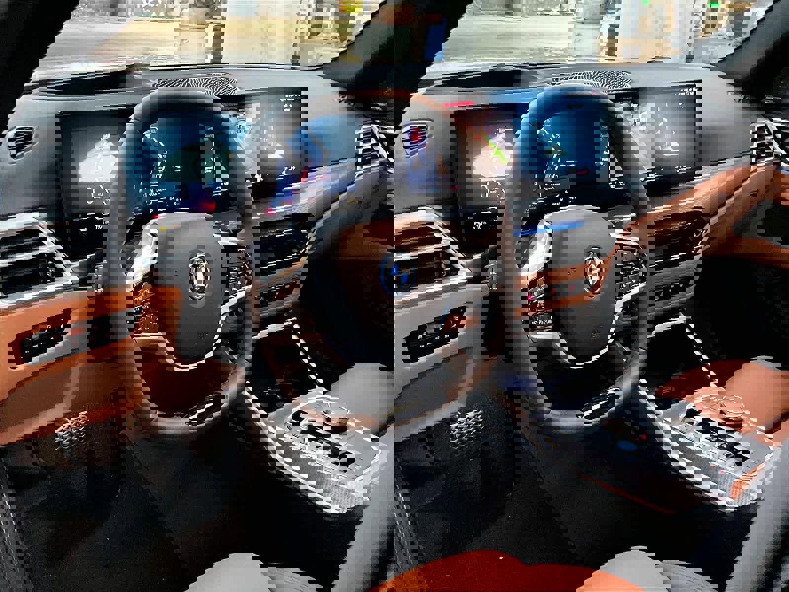 Used 2025 BMW i4 eDrive40 w/ Premium Package image 16