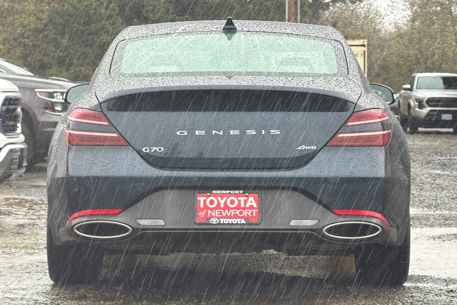 Used 2025 Genesis G70 2.5T image 5