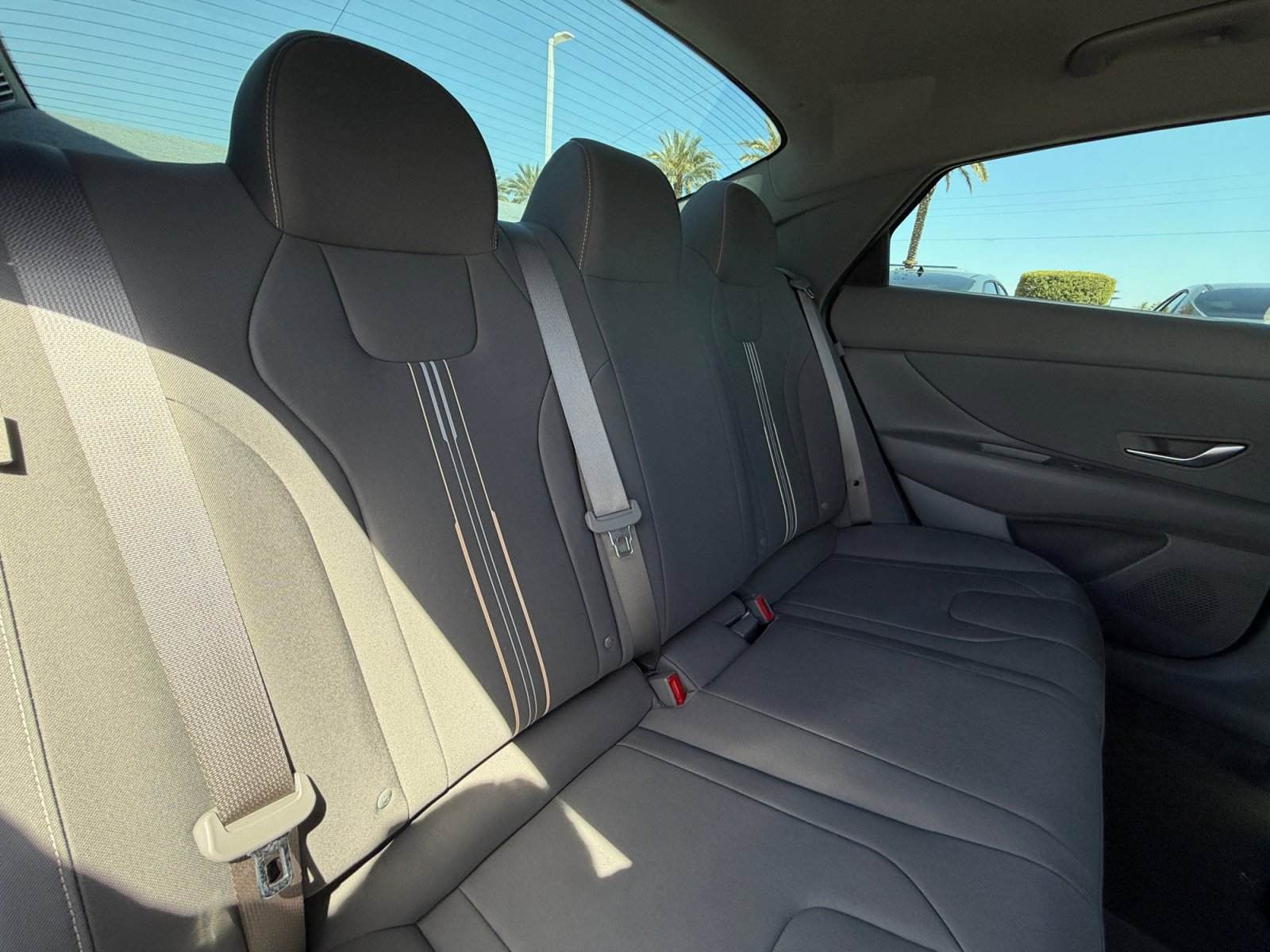 Certified 2025 Hyundai Elantra Sport FWD image 14